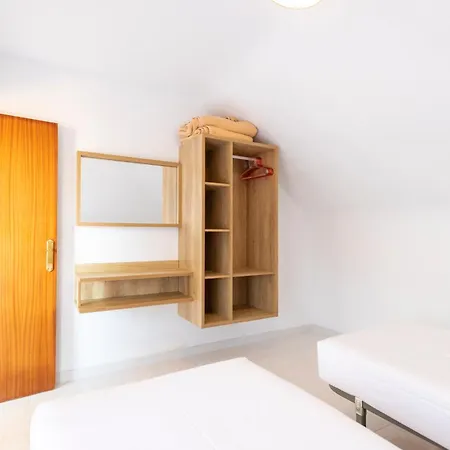 Regollera Apartment *